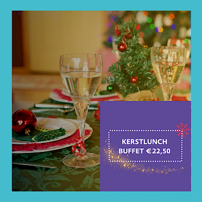 Kerstlunchbuffet bij de voorstelling Dolfje Weerwolfje en Foeksia de miniheks